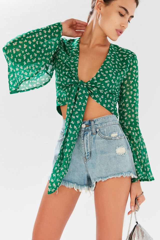 UO Tie-Front Bell-Sleeve Cropped Top | Urban Outfitters