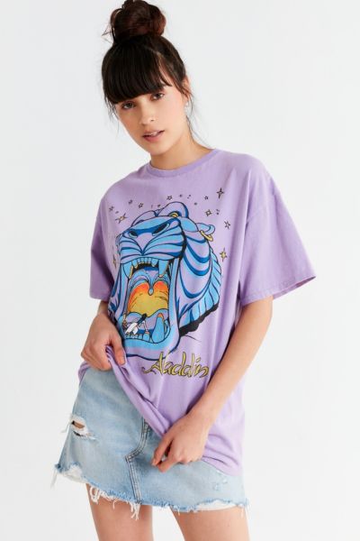 junk food aladdin tee