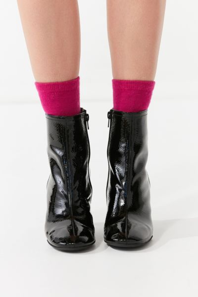 jeffrey campbell chapel bootie
