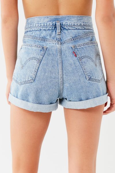 cinched waist jean shorts