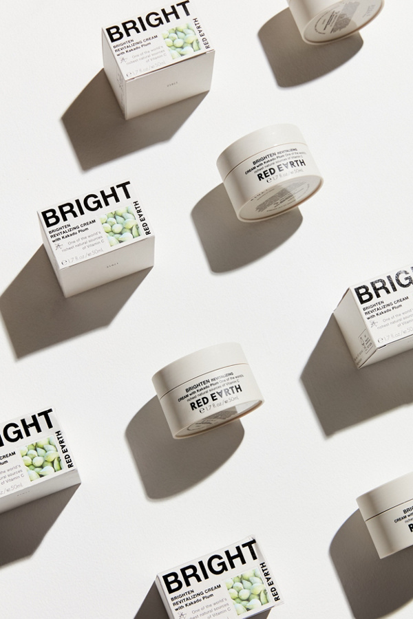 Red Earth Brighten Revitalizing Cream With Kakadu Plum Urban Outfitters