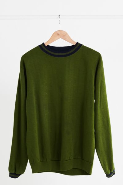 olive green crew neck sweatshirt