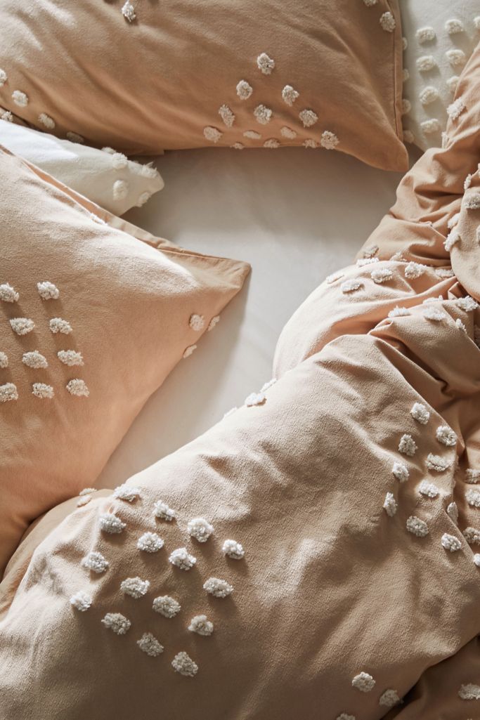 Tufted Geo Duvet Cover | Urban Outfitters