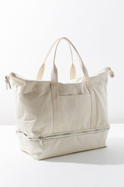 zip bottom weekender bag