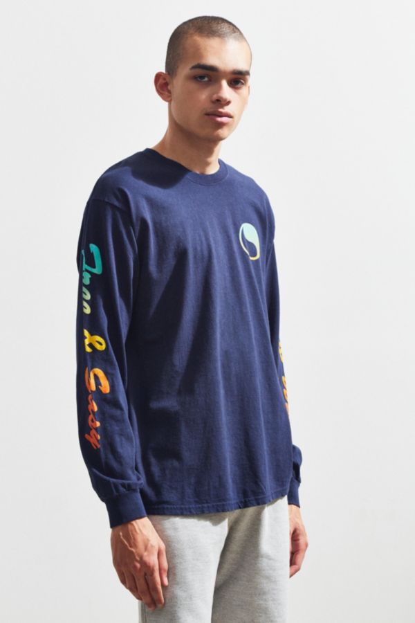 Free & Easy Sunset Long Sleeve Tee | Urban Outfitters