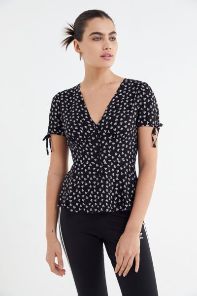 UO Button-Down Tie-Sleeve Blouse | Urban Outfitters