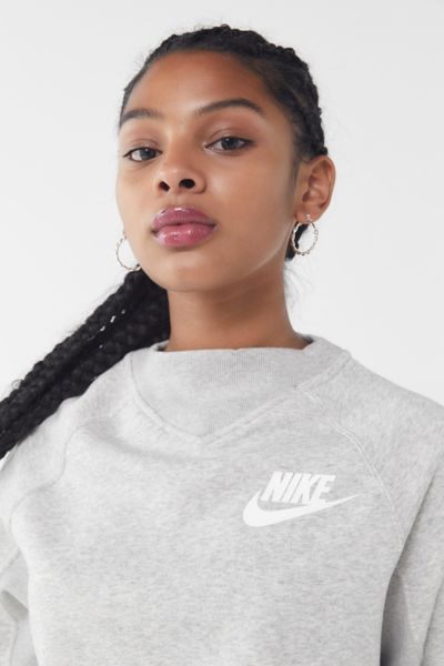 nike rally crew neck sweatshirt