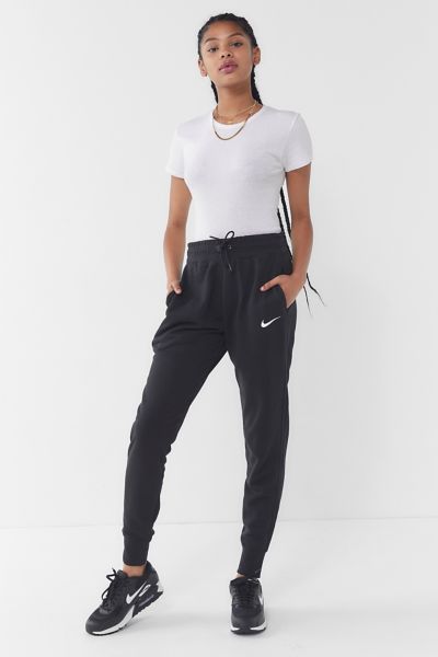 nike swoosh jogger