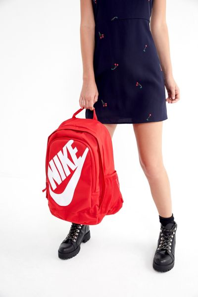 nike hayward 2.0 backpack red