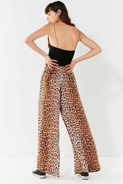 leopard print trousers urban outfitters