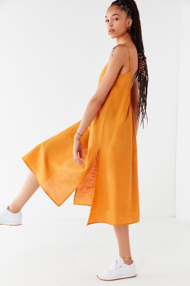 UO Backless Linen Midi Dress | Urban Outfitters