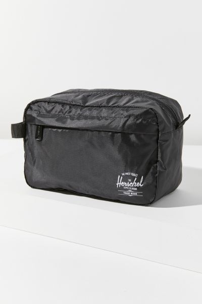 herschel toiletry bag canada