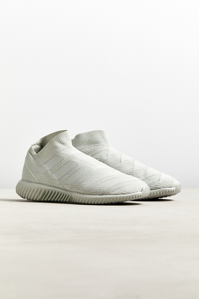 adidas nemeziz sneakers