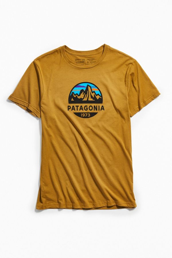 Patagonia Fitz Roy Scope Organic Tee | Urban Outfitters