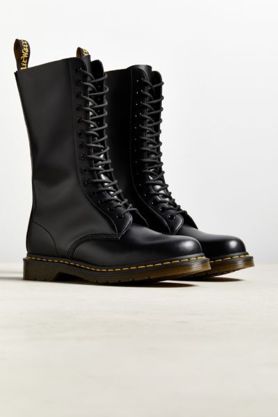 Dr. Martens 1914 14-Eye Boot | Urban Outfitters Canada