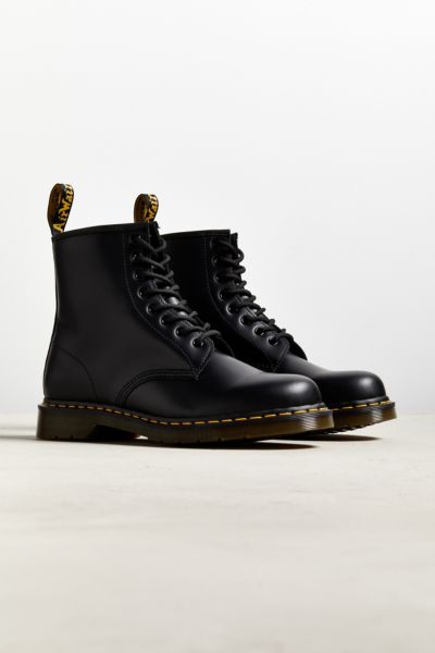 dr martens 1460 core