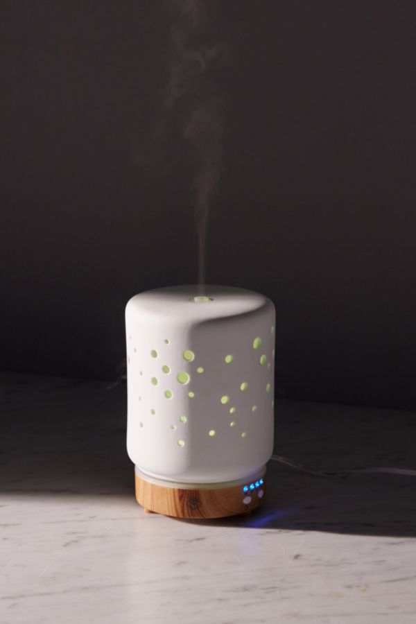 SERENE HOUSE Starlight Essential Oil Diffuser | Urban Outfitters