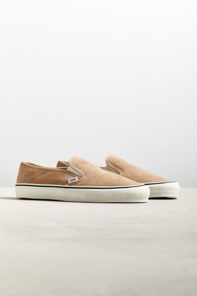 vans suede sherpa slip on