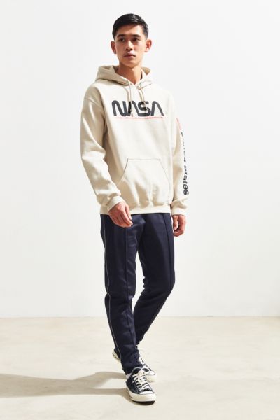 nasa sweatshirt urban outfitters