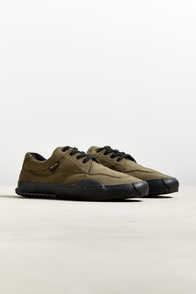Reproduction Of Found Chinese Military Trainer Sneaker | Urban Outfitters
