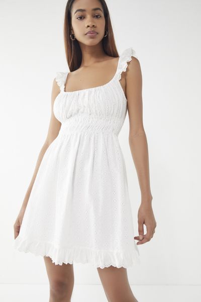 eyelet dress definition