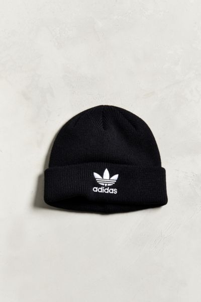 adidas original trefoil beanie