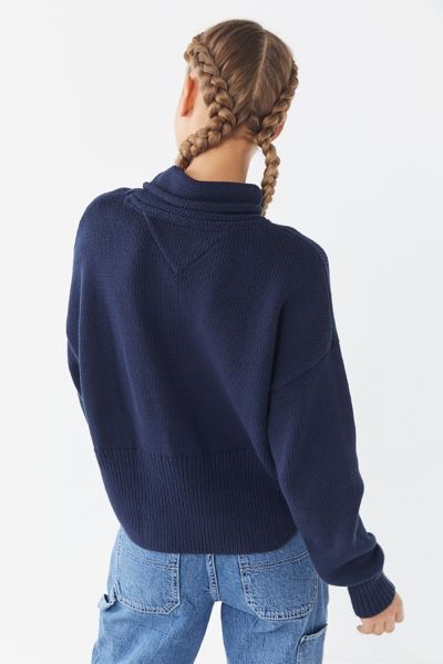 tommy jeans logo turtleneck sweater