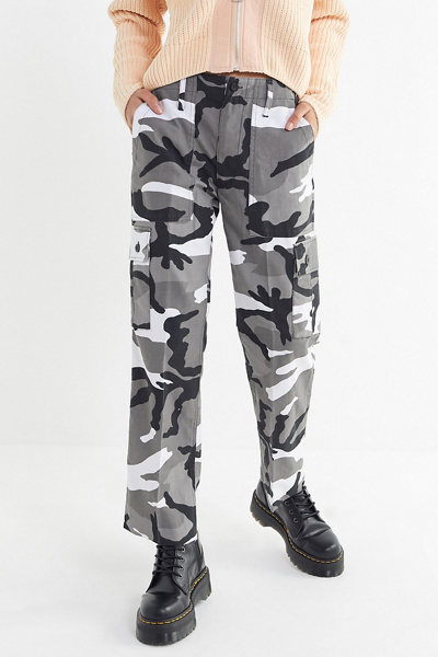womens camo cargo pants urban outfitters