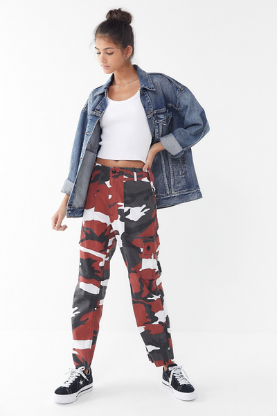 urban outfitters blue camo trousers