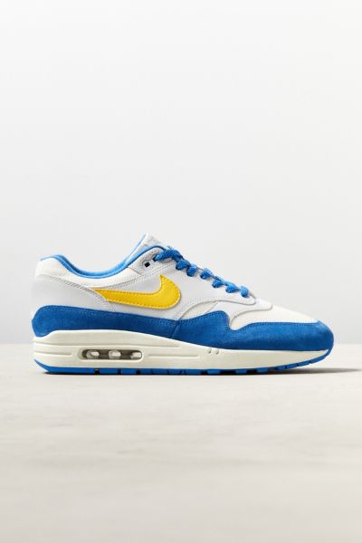 air max 1 sneaker day