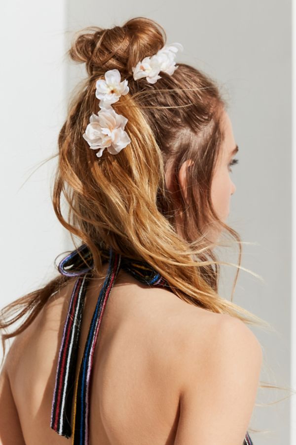 Rock N Rose Franny Flower Hair Pins Urban Outfitters Canada