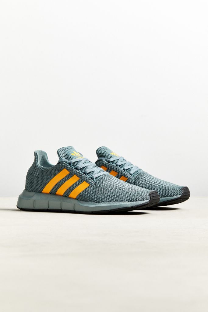 adidas swift run tan