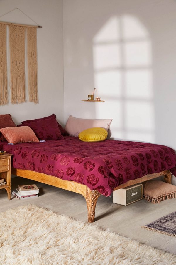 Floral Clipped Chenille Comforter Urban Outfitters