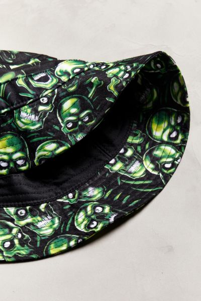 skull pile bucket hat