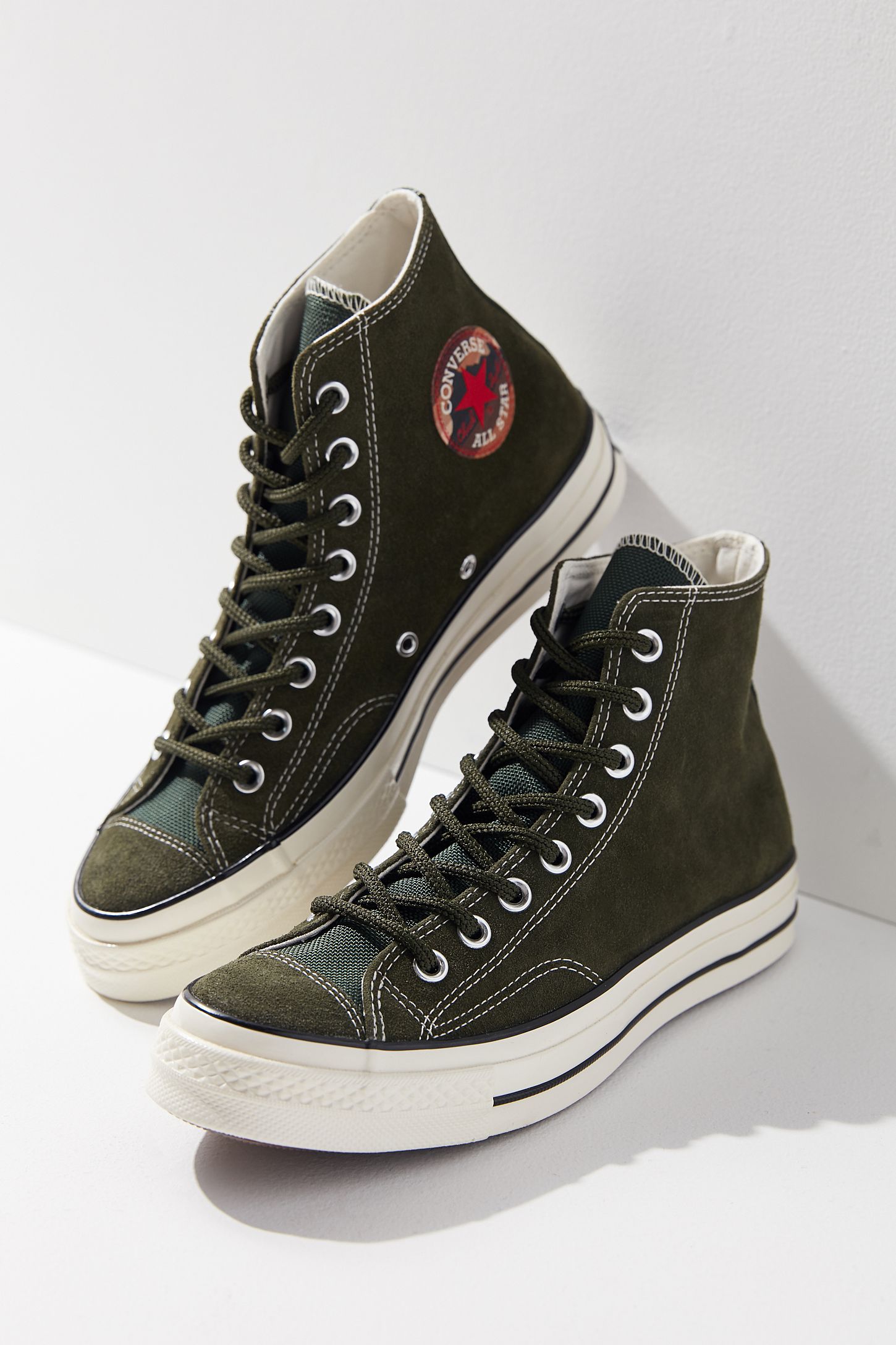 converse base 2converse base