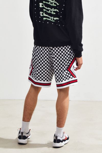 chicago bulls checkered shorts