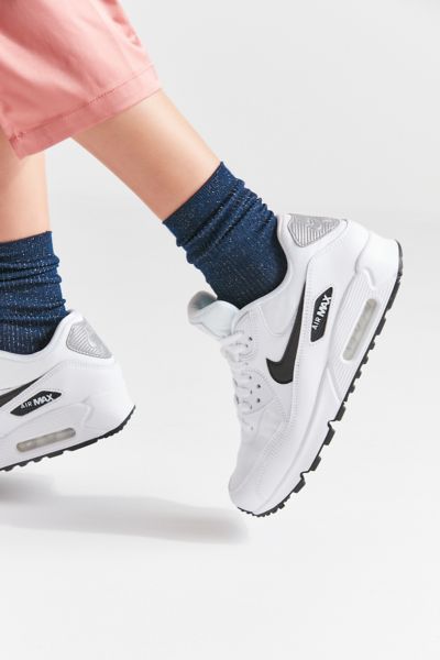 Nike Air Max 90 Sneaker | Urban Outfitters