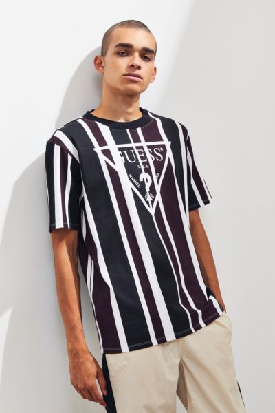 guess uo exclusive rexford striped tee