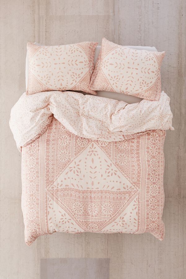 Eva Tile Crinkle Gauze Duvet Cover Urban Outfitters Canada