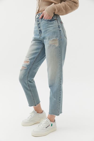 urban outfitters slim straight jeans
