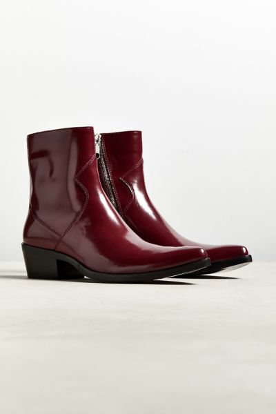 Calvin Klein Alden Pointy-Toe Boot 