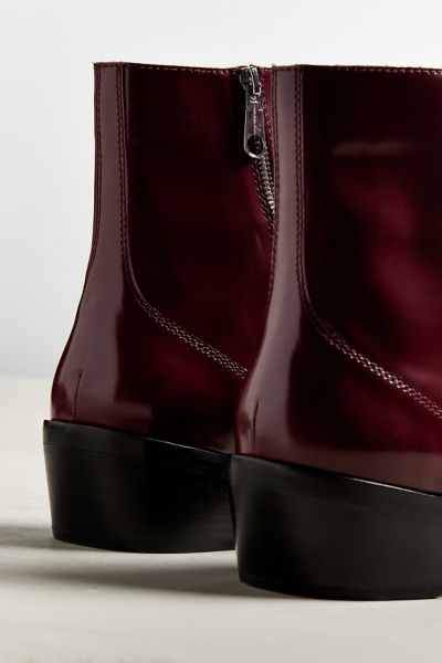 urban outfitters calvin klein boots