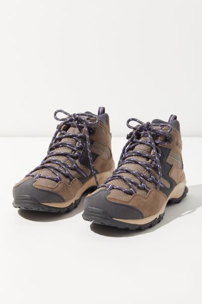 columbia maiden peak mid waterproof boot