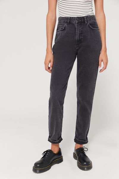 slim mom jeans black