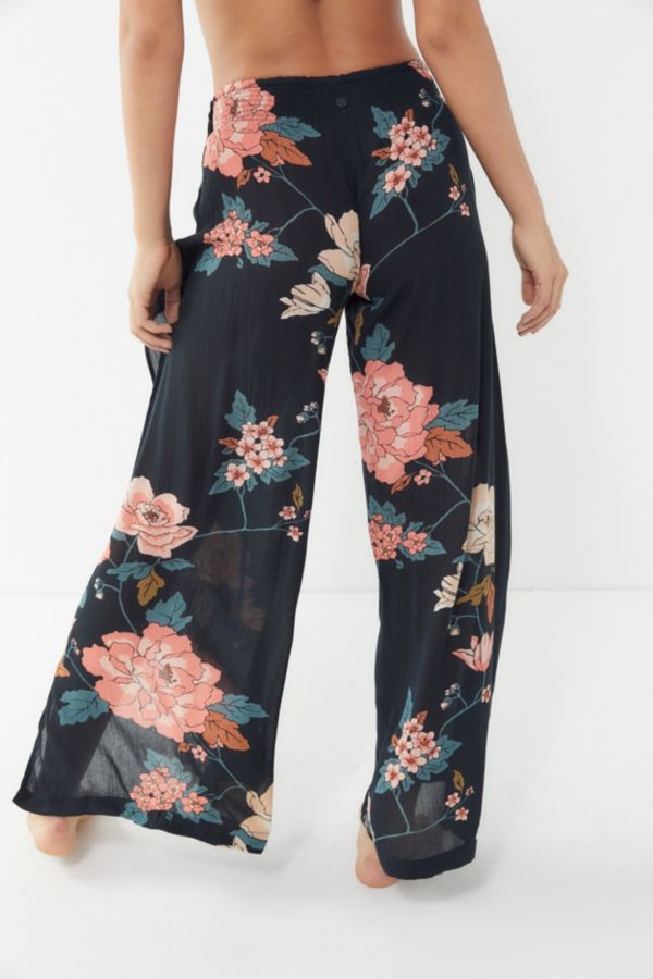 Billabong Adventure Spirit Wide Leg Wrap Pant | Urban Outfitters