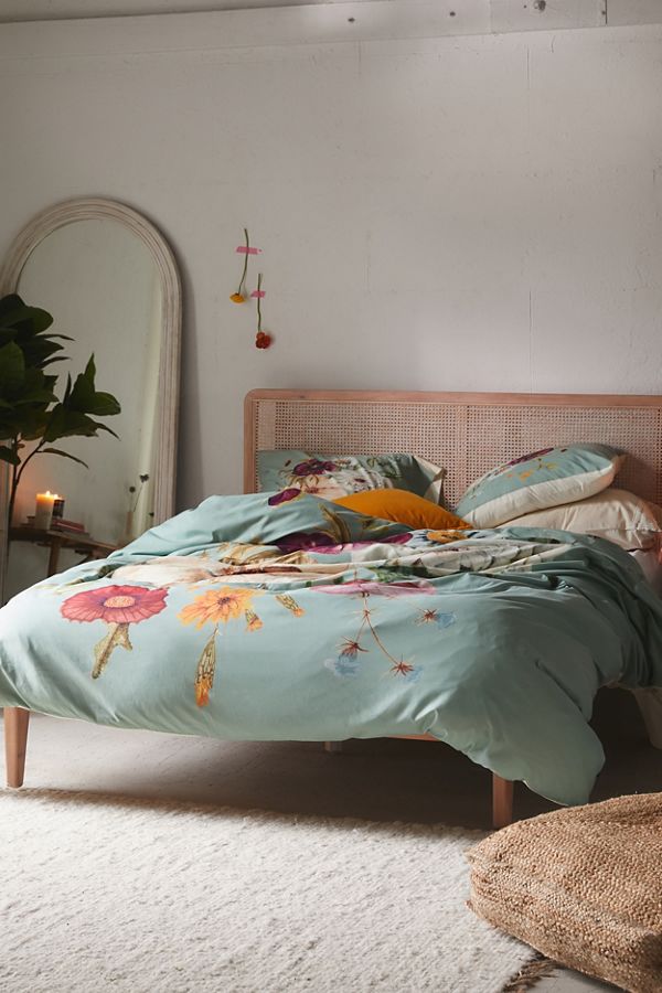 Slide View: 1: Shealeen Louise For Deny Wildflower Bouquet Duvet Cover