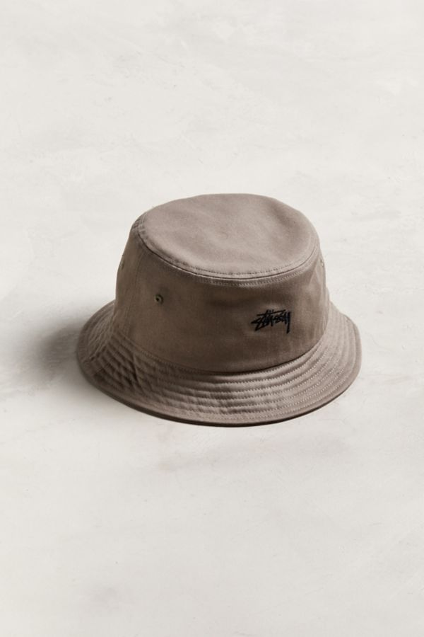 stussy-stock-bucket-hat-urban-outfitters