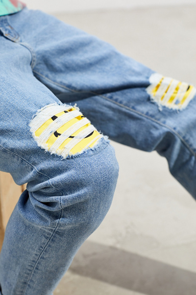 guess x chinatown market x smiley uo exclusive denim trucker jacket