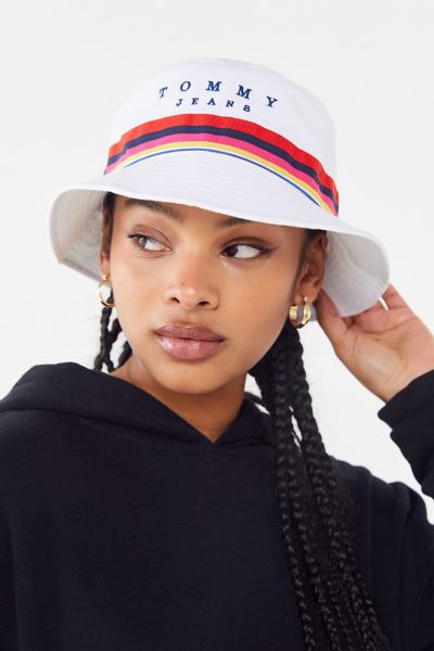 tommy hilfiger bucket hat urban outfitters