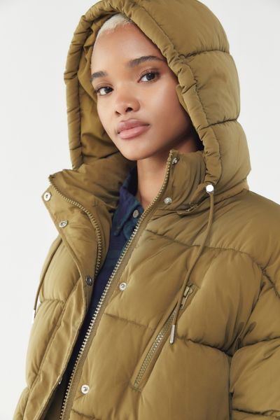 puffa jacket with hood